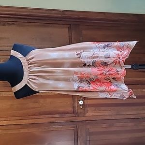Unique Spectrum Floral Sleeveless High‑Low Blouse Beige Coral 2X